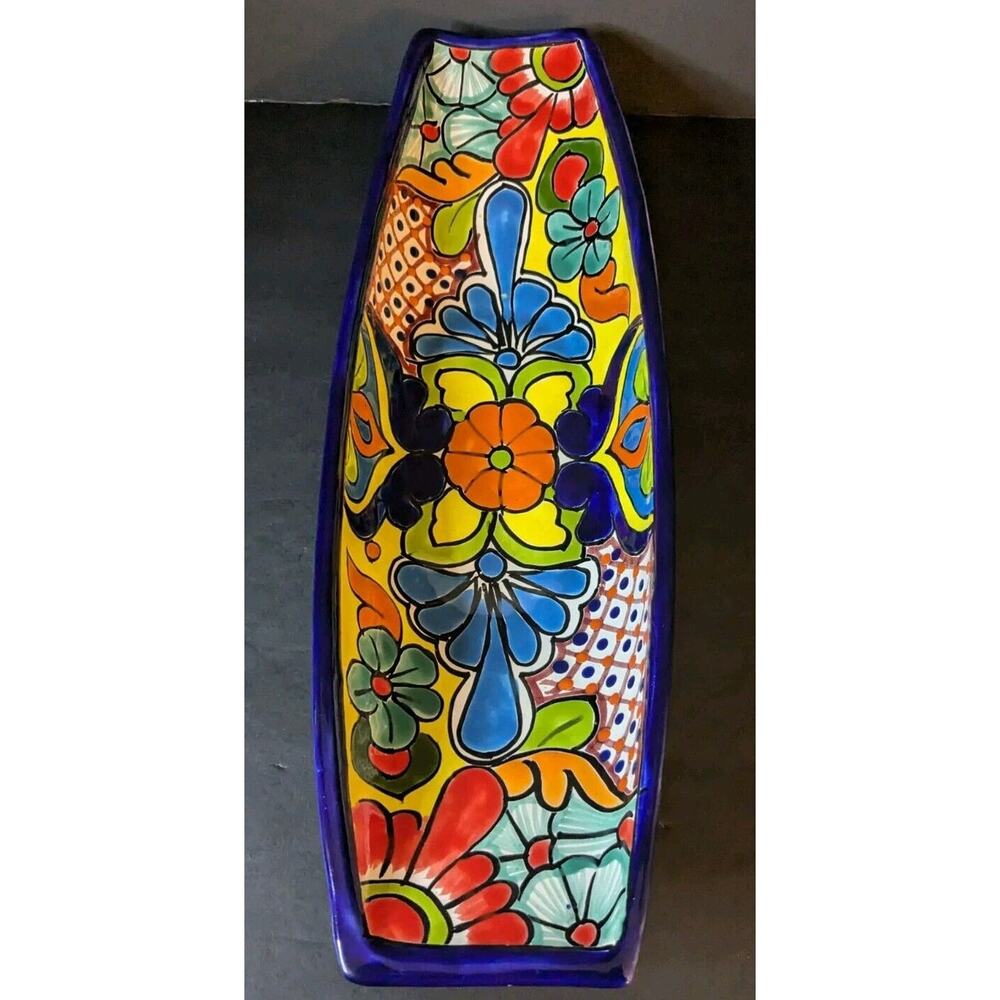 Mexican Talavera Pottery Boat Bowl Hand Painted . Lead Free EUC . 16"X5"X2.5"